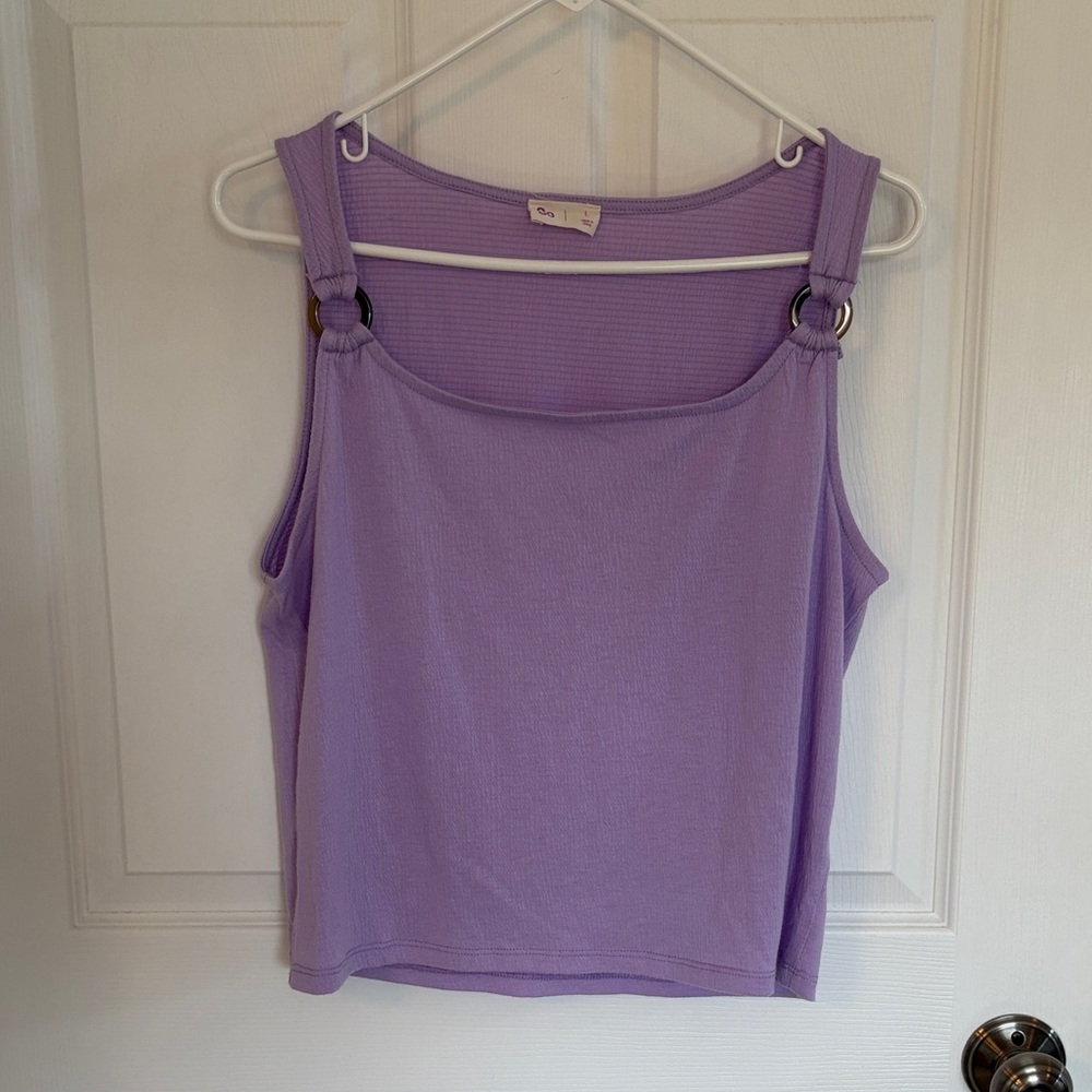 SO Lavender Tank Top with Ring Detail